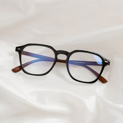 Picture of Korean plate eyeglass frame